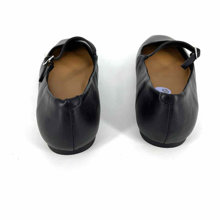 Shoe Size 8.5 Black Flats