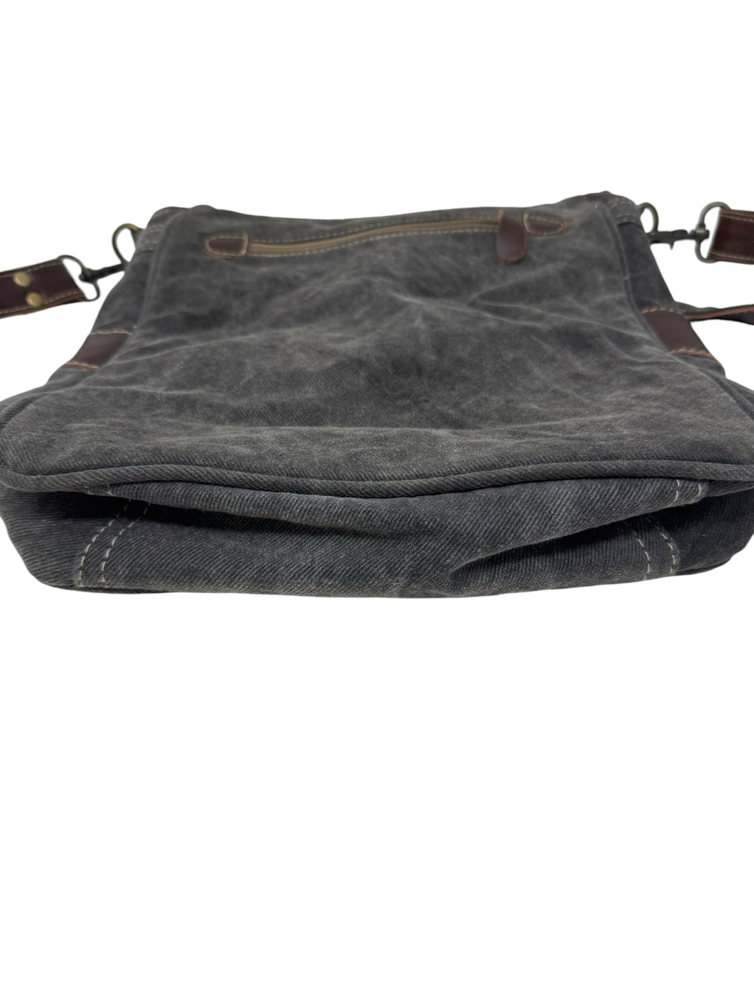 MYRA Purse