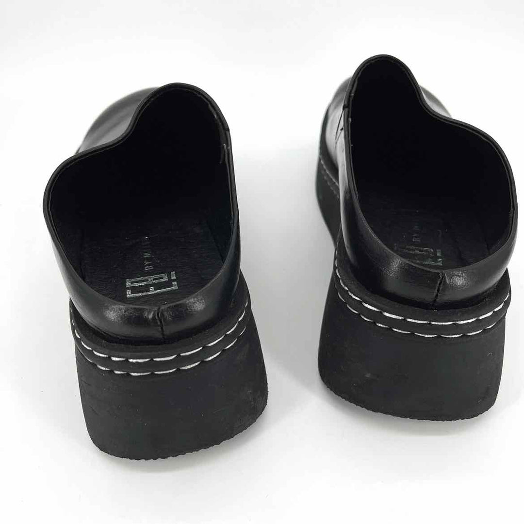 Shoe Size 41 Black Leather Clogs