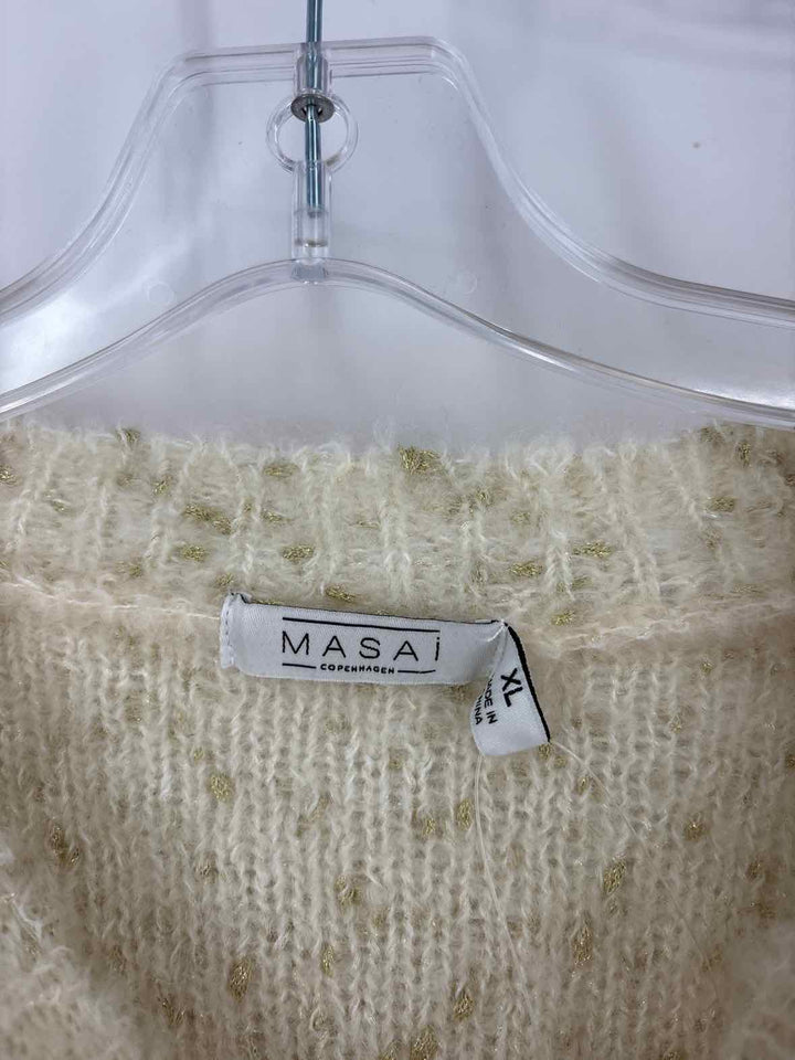 Size XL Beige Sweater
