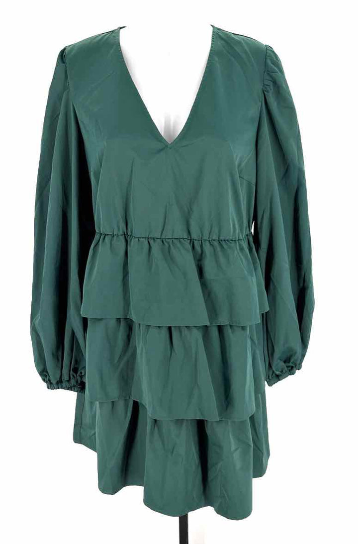 Size L CROSBY Green Dress