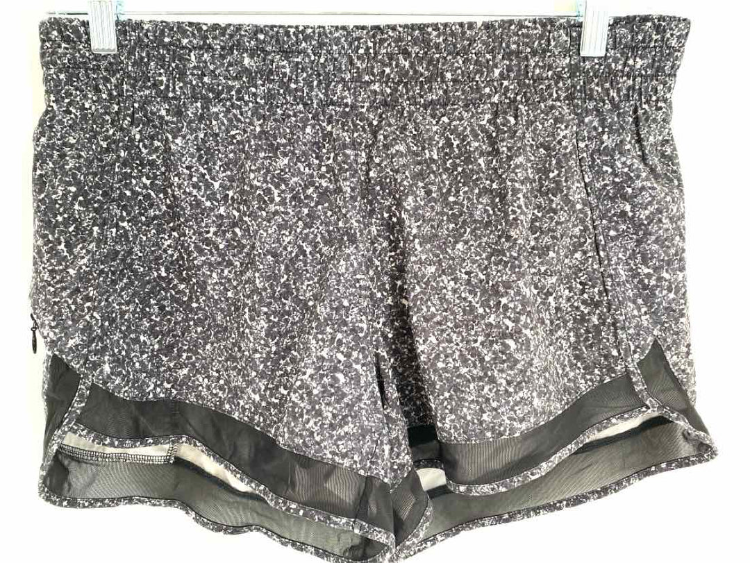 Size M Athleta Black Shorts