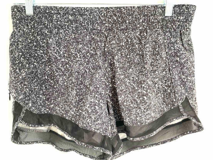 Size M Athleta Black Shorts