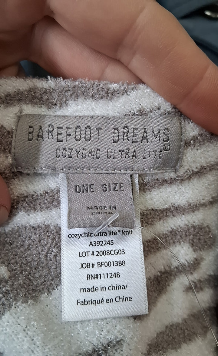 Size One Size Barefoot Dreams Gray Sweater