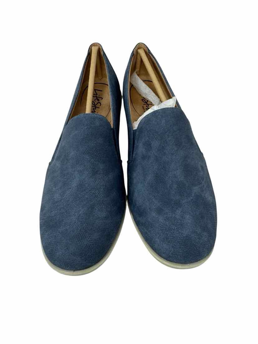Shoe Size 9.5 LIFE STRIDE Blue Flats