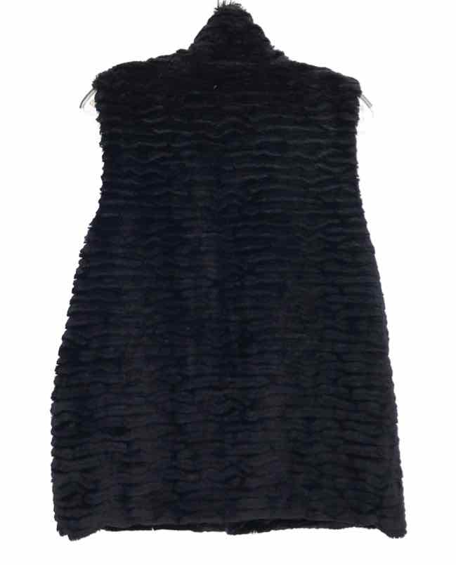 Size L BETSEY JOHNSON Black Faux Fur Vest