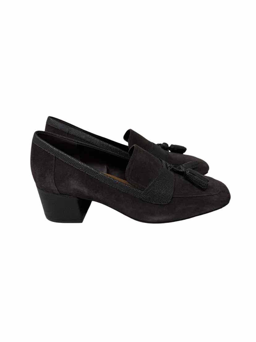 Shoe Size 9.5 DONALD PLINER Brown Suede Pumps