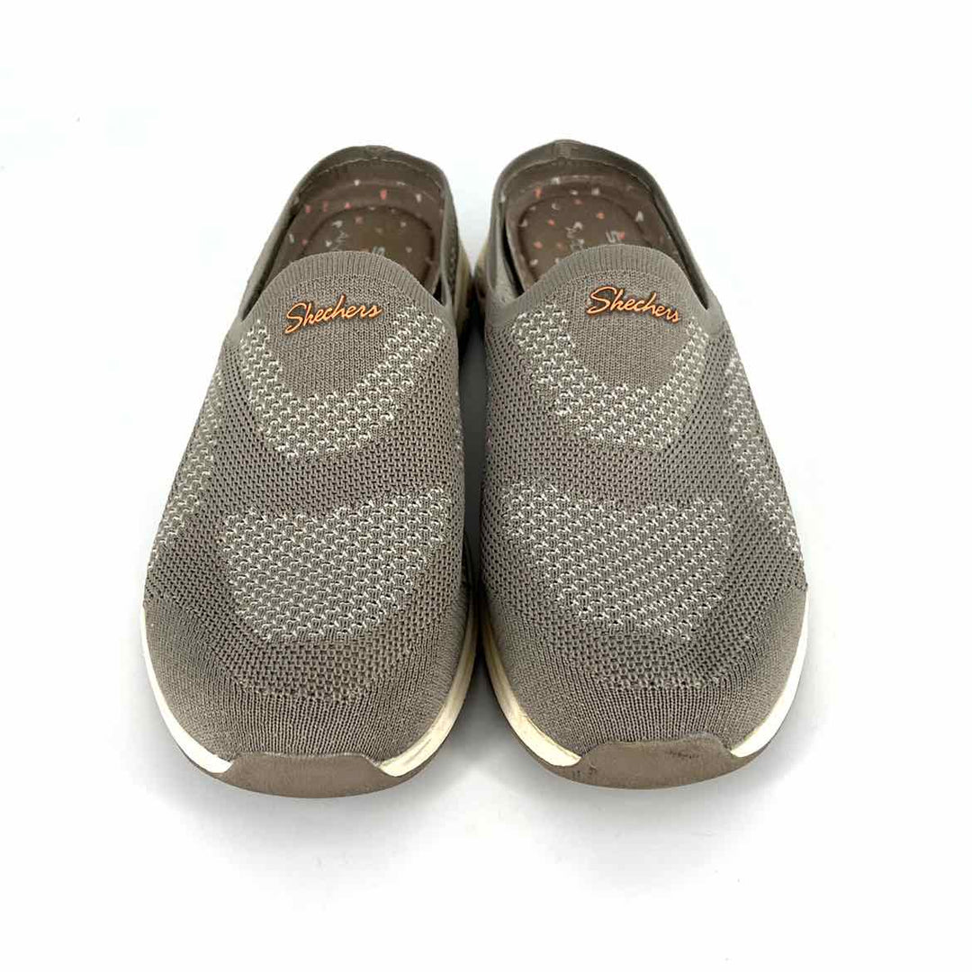 Shoe Size 8.5 Sketchers Taupe Knit Sneakers