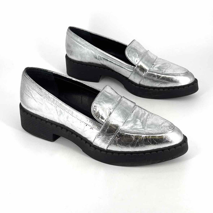 Shoe Size 10 Vince Camuto Silver Leather Loafers