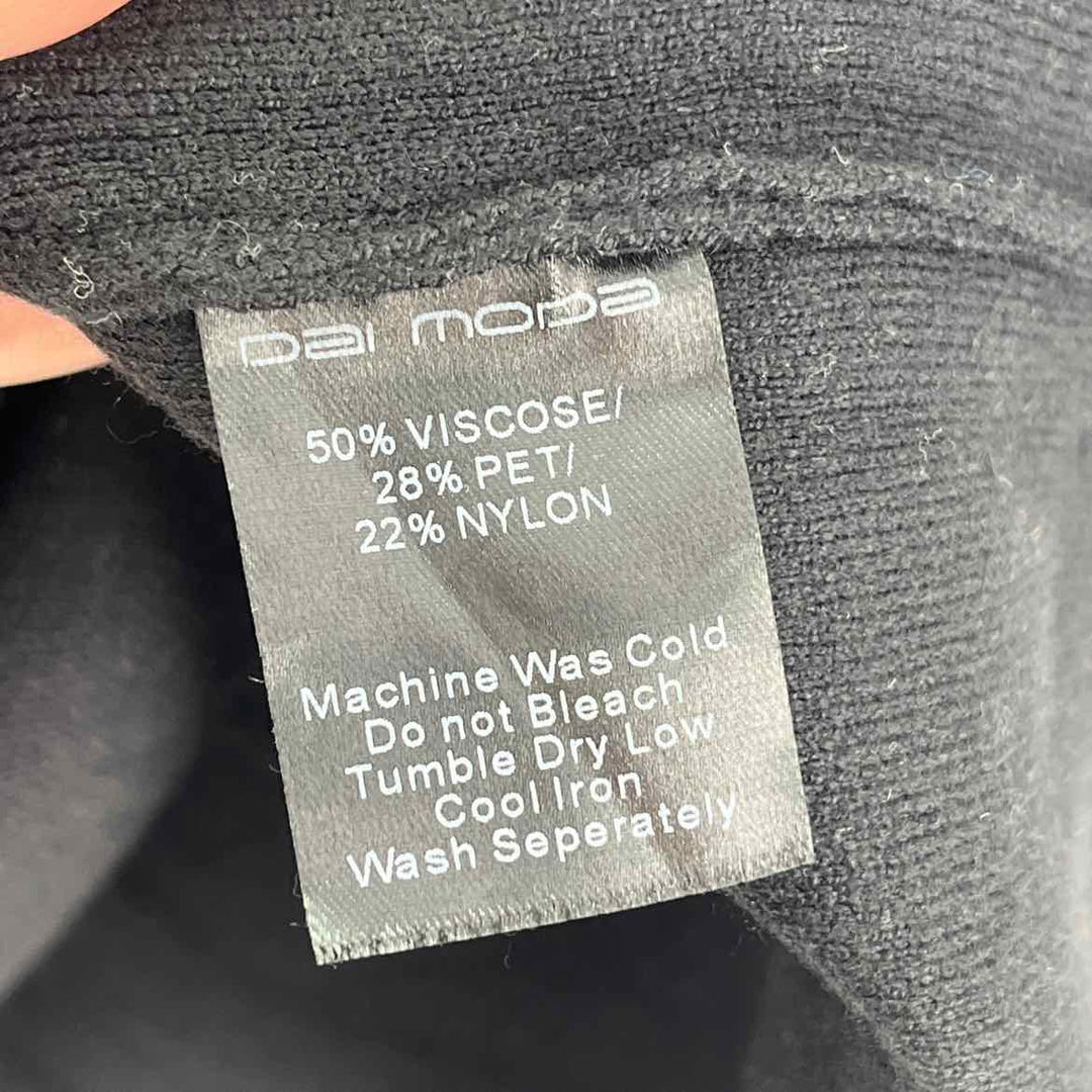 Size M/L Black Sweater