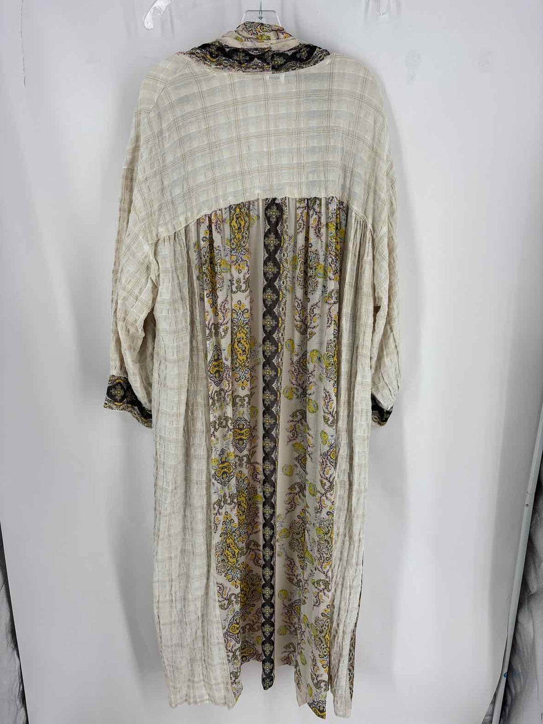 Size XS/S FREE PEOPLE Cream Robe