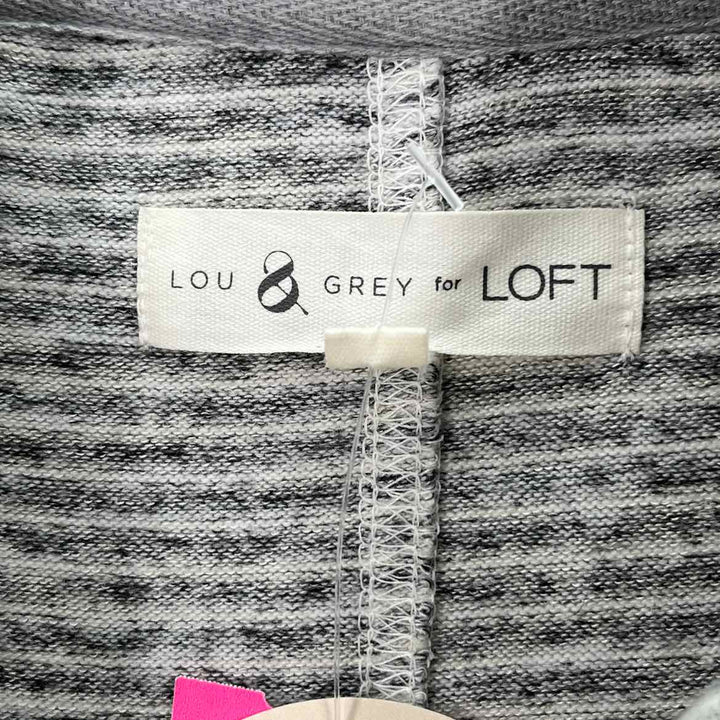 Size M Gray Sweater