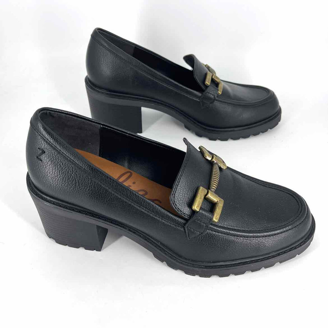 Shoe Size 10 Black Pumps