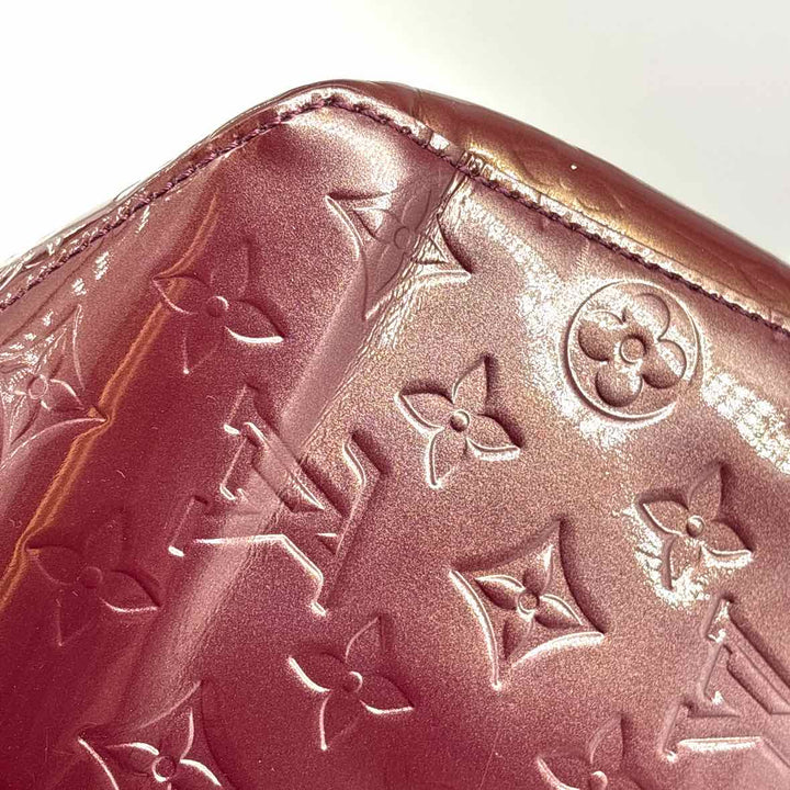 Louis Vuitton Luxury - Purse