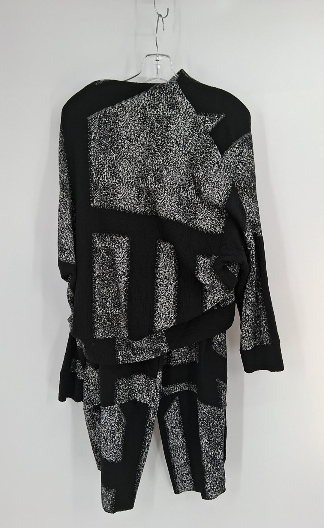 Size M Black 2 PC Dress