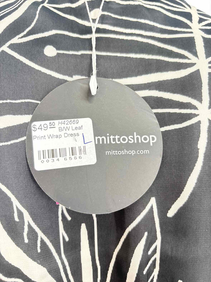 Size L MITTOSHOP Black/White Dress