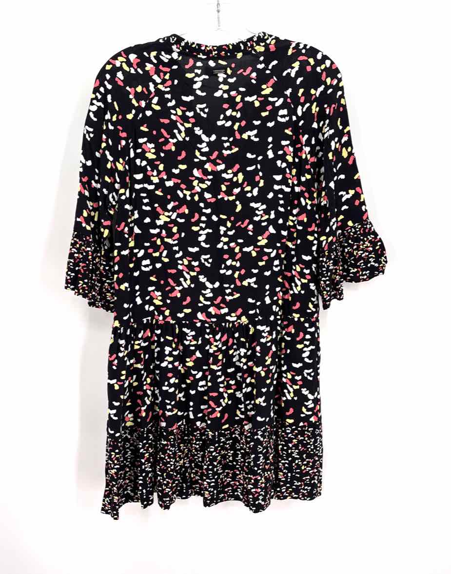 Size M Black Dress