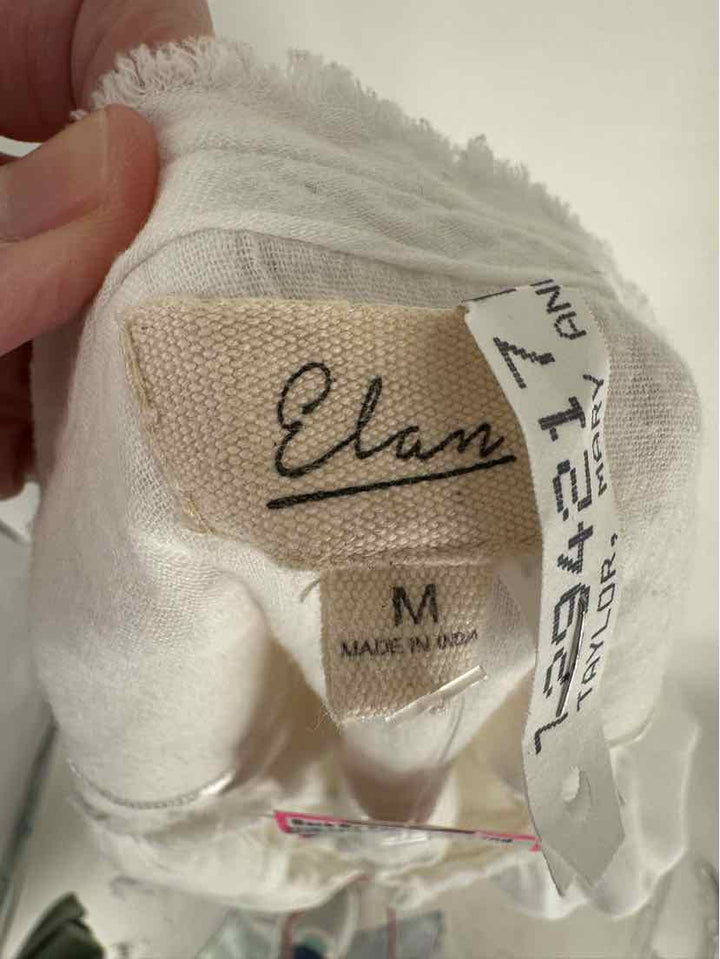 Size M ELAN White Shirt