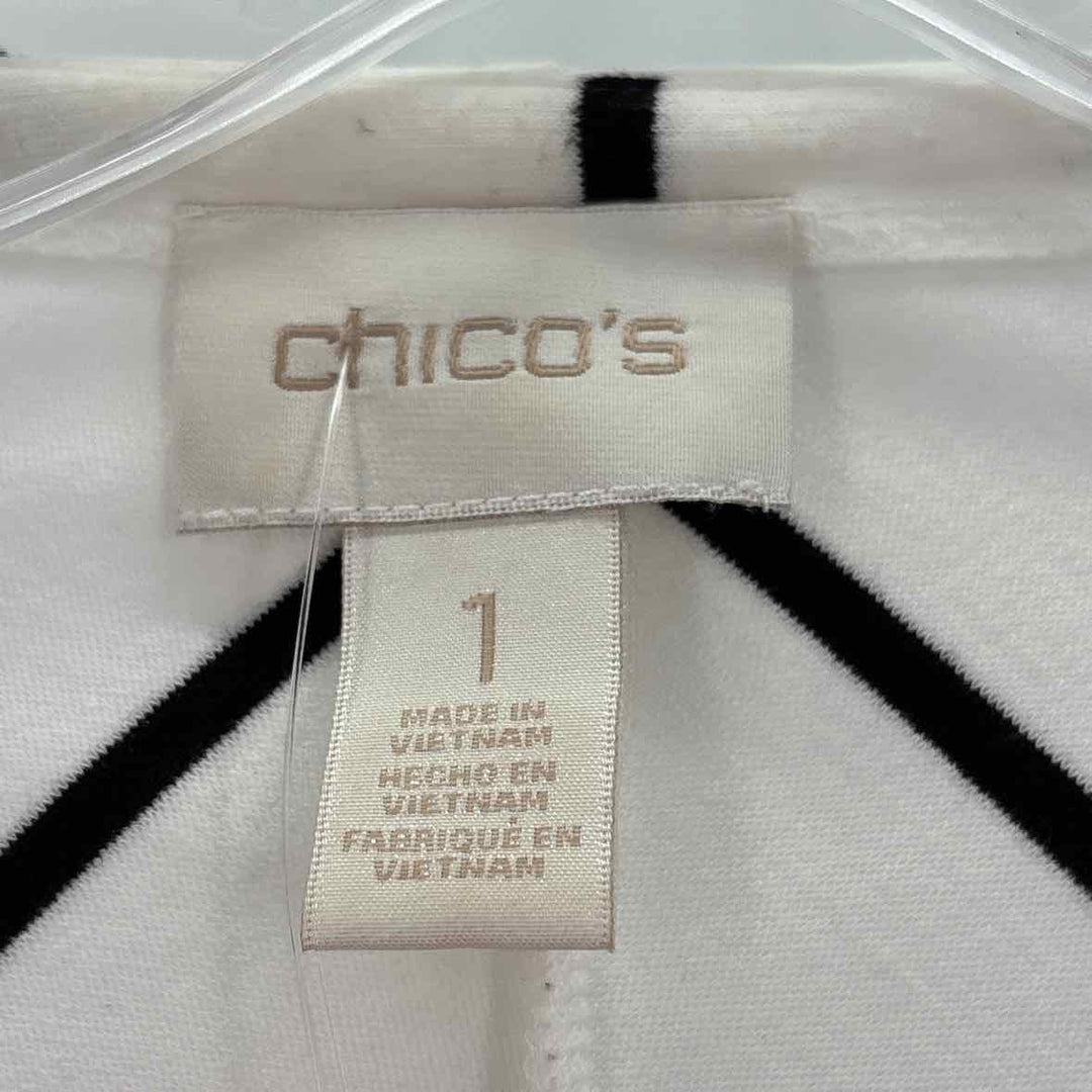 Size M Chico's White Knit Cotton Shirt
