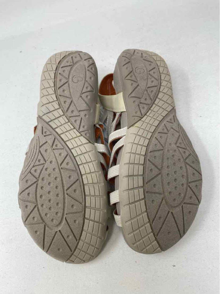 Shoe Size 7 Cream Sandals