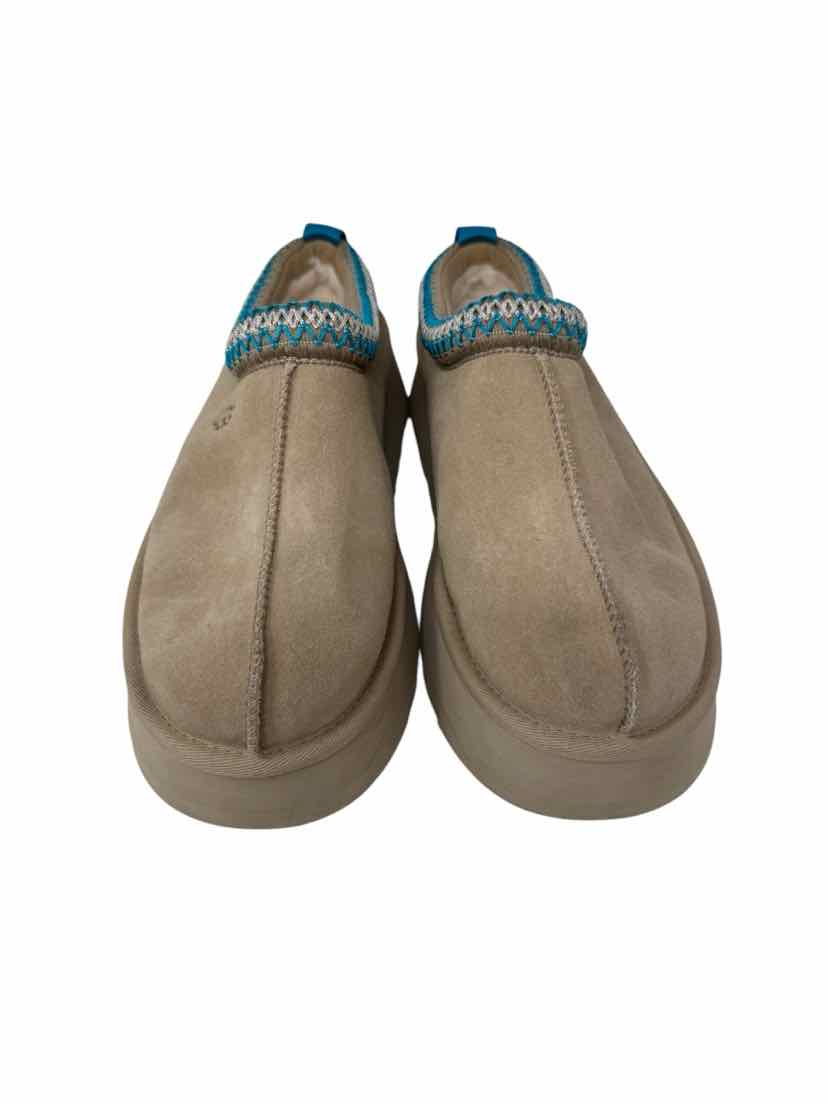 Shoe Size 10 Ugg Tan Flats