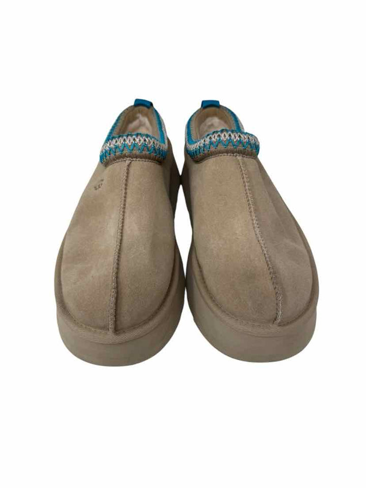 Shoe Size 10 Ugg Tan Flats