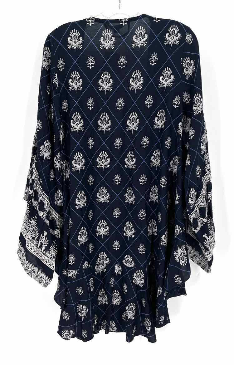 Size S/M Navy Cardigan
