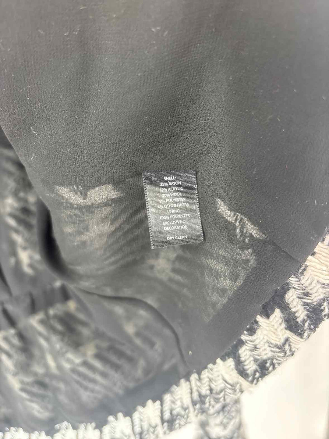 Size 10 White House Black Market Black Tweed Blazer