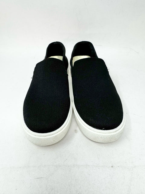 Shoe Size 8 Black Flats