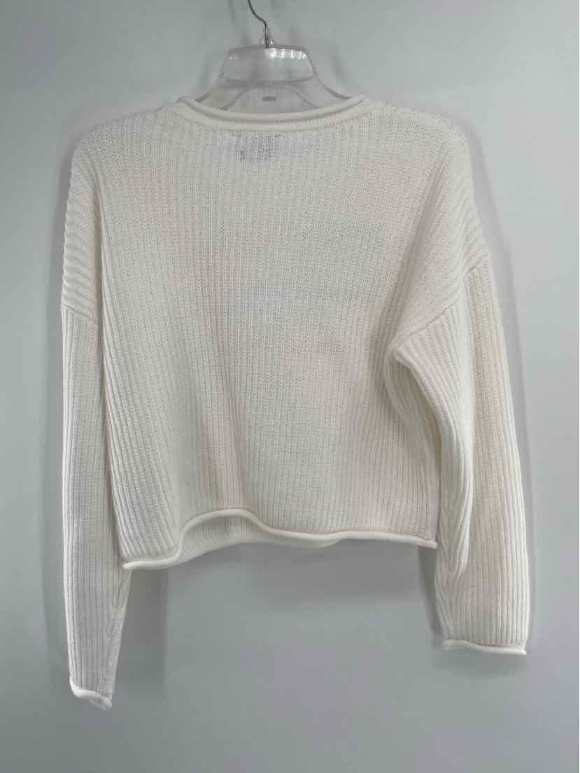 Size S GAP White Knit Sweater