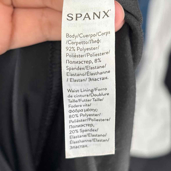 Size 1X SPANX Black Leggings