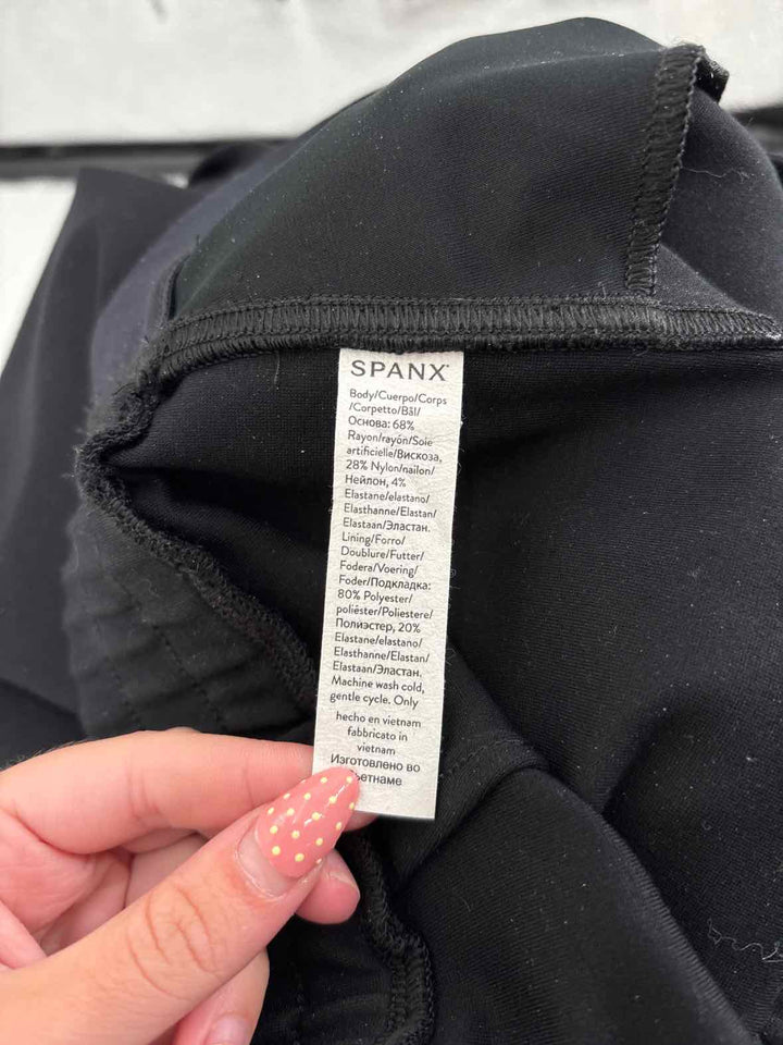 Size L SPANX Black Pants
