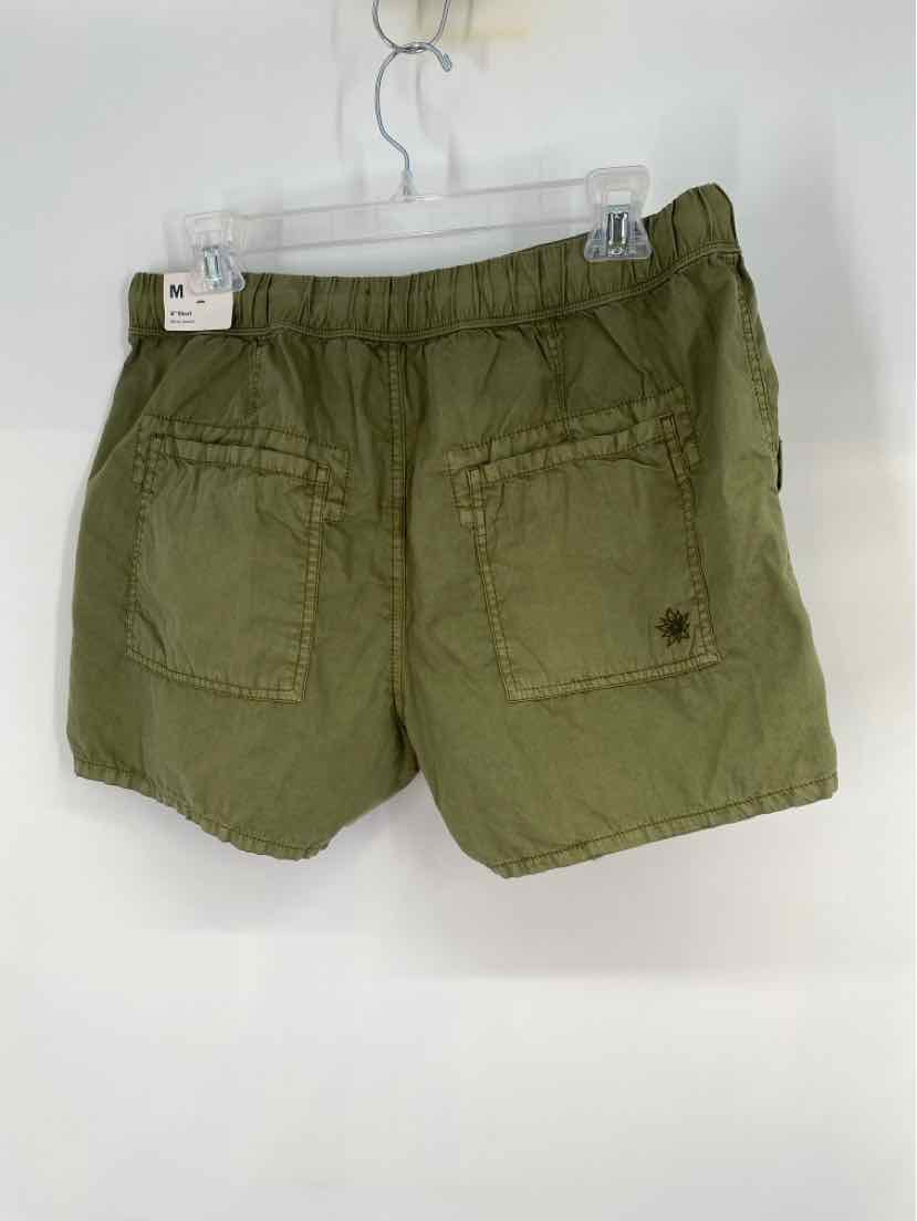 Size M Olive Shorts