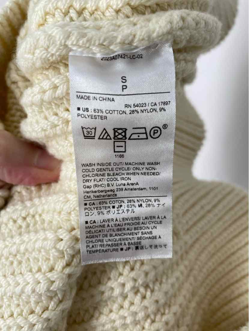 Size S Banana Republic Cream Sweater