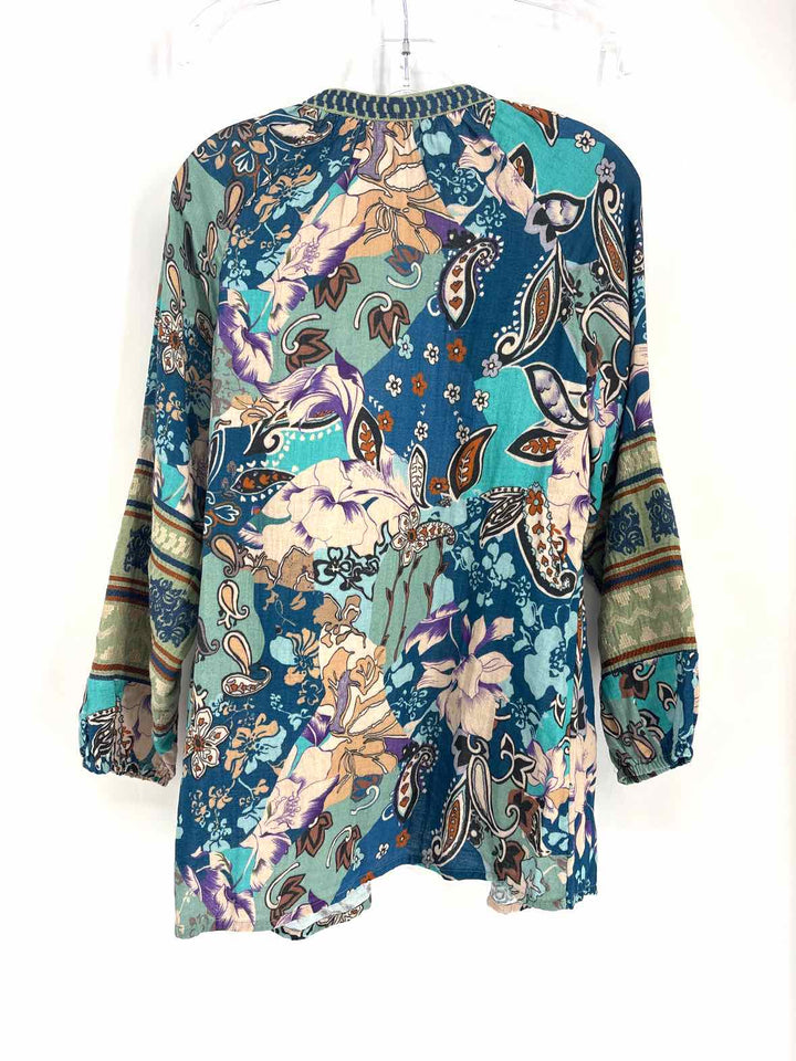 Size M SOFT SURROUNDINGS Green Shirt
