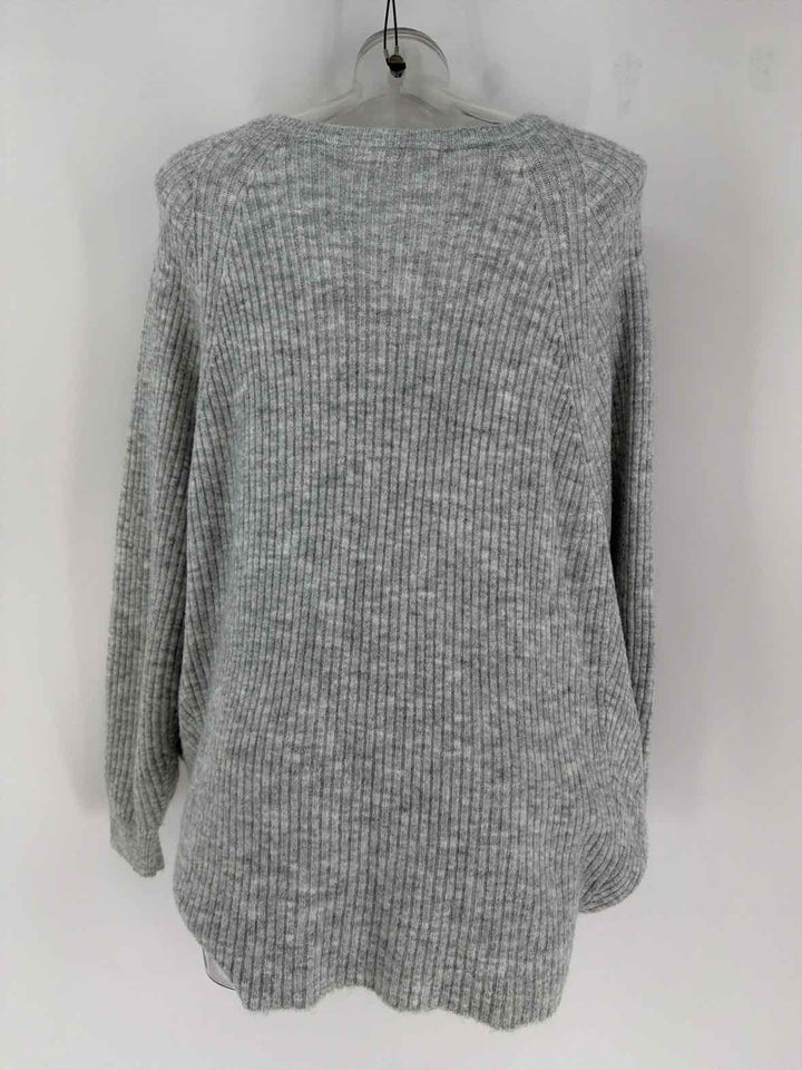 Size L Lilly Pulitzer Gray Knit Sweater