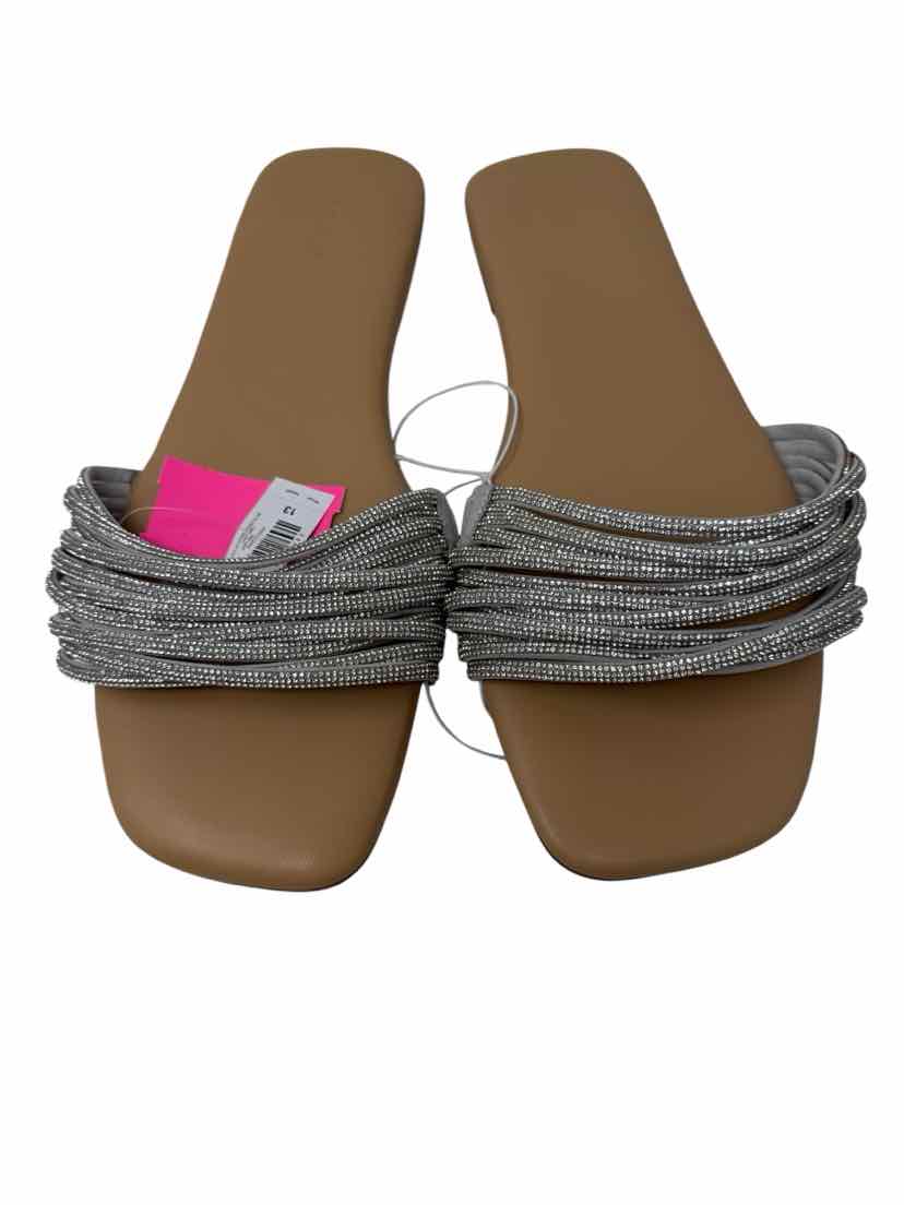 Shoe Size 13 Torrid Silver Sandals