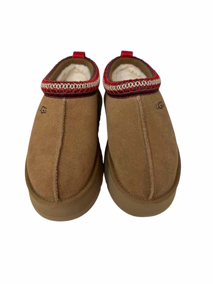 Shoe Size 38 Ugg Tan Suede Flats
