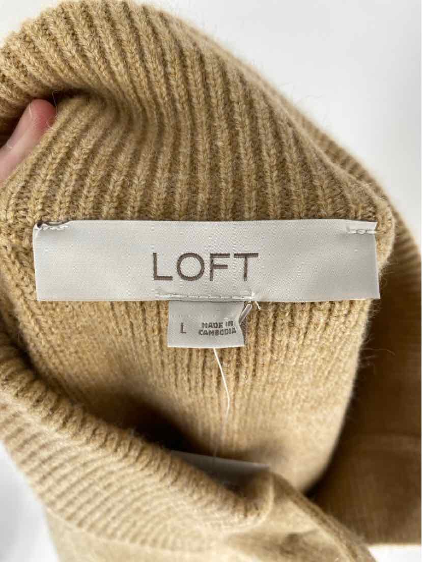 Size L Ann Taylor Tan Cardigan