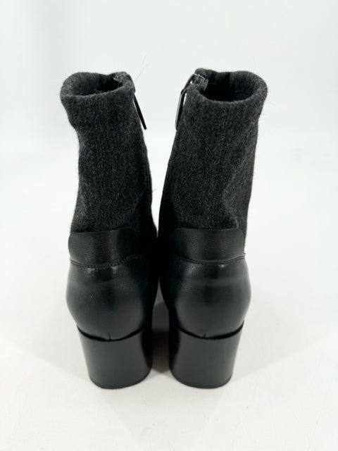 Shoe Size 9 Aqatalia Black Leather Boots