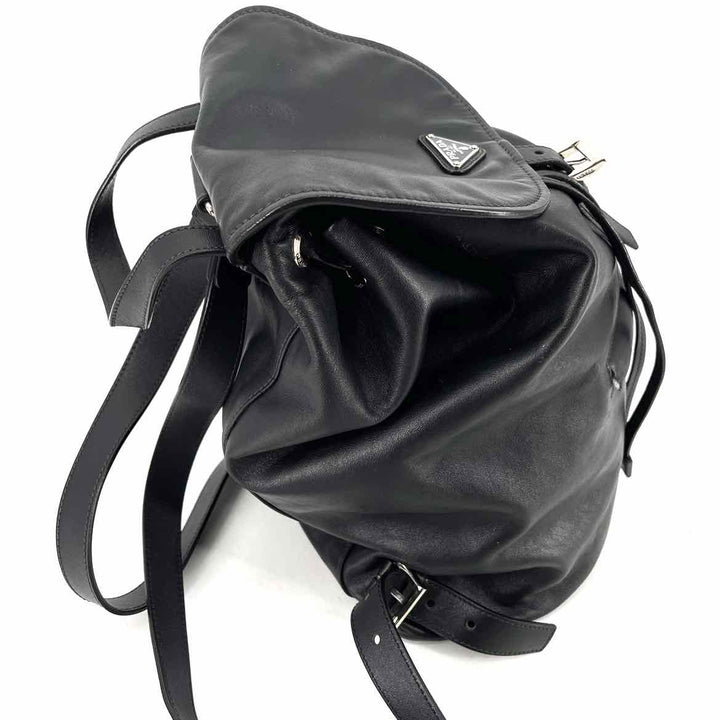 PRADA Luxury - Purse