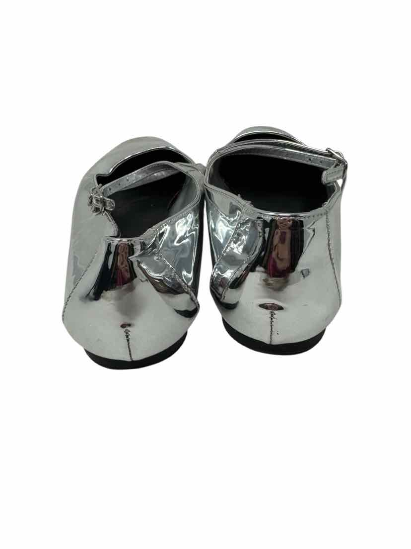 Shoe Size 7.5 Steve Madden Silver Flats