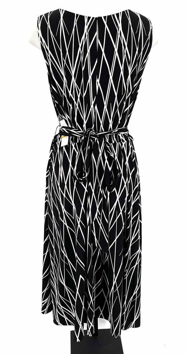 Size 16 JESSICA HOWARD Black/White Dress