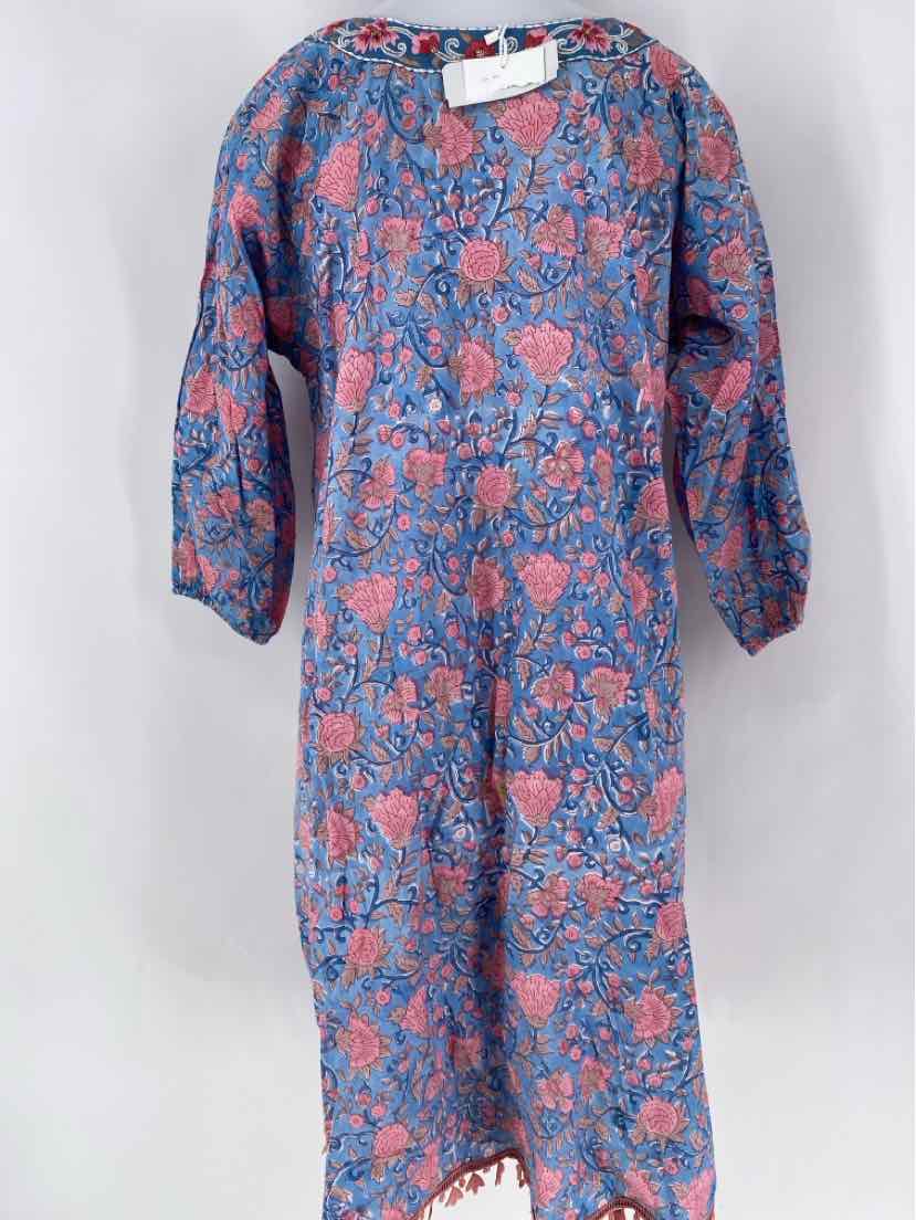 Size M Blue Print Dress