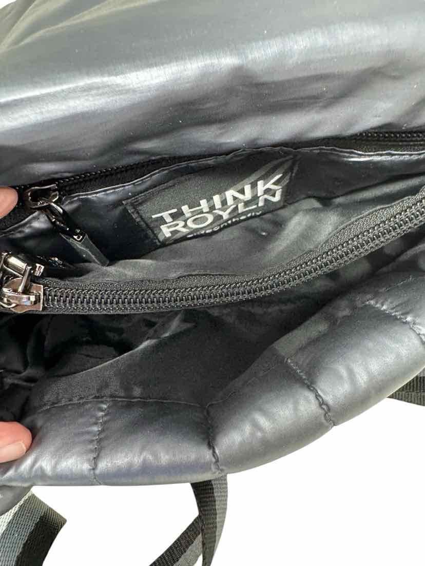 THINK ROBYN Purse