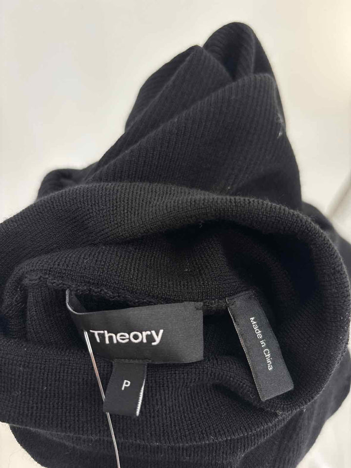 Size Petite THEORY Black Knit Shirt