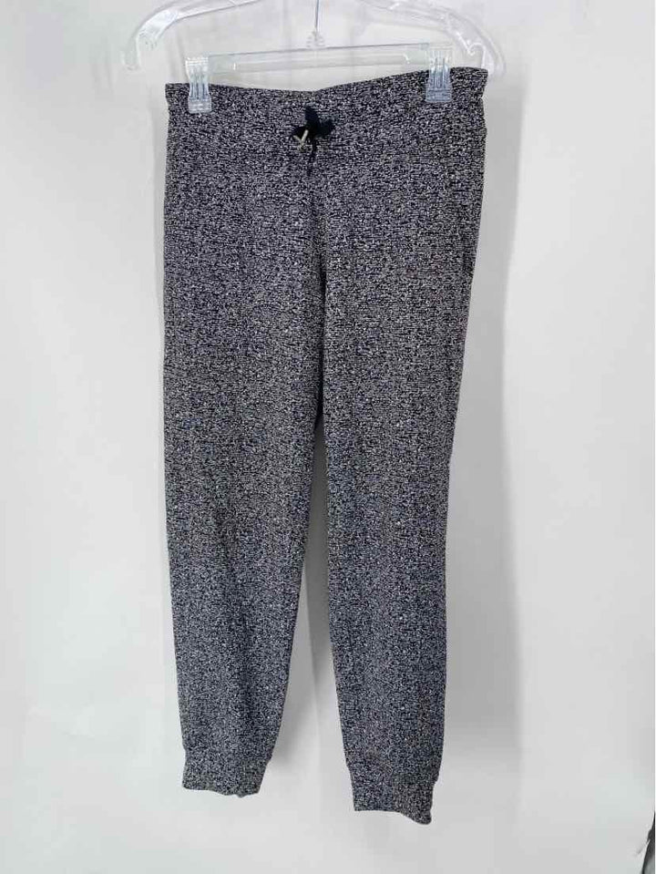 Size 6 Lululemon Black/White Pants