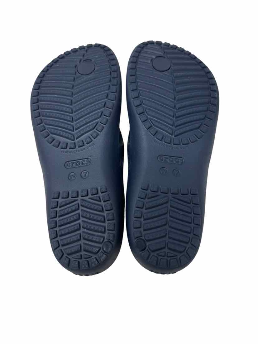 Shoe Size 7 Crocs Navy Sandals