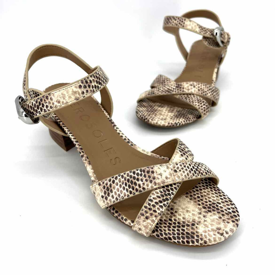 Shoe Size 6 AEROSOLES Beige Sandals