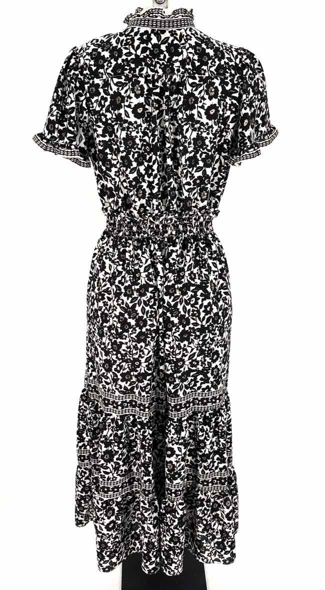 Size M MAX STUDIO Black Dress
